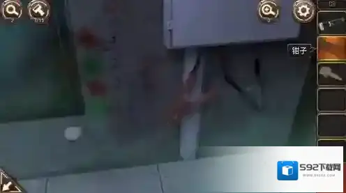 密室逃脱24铁门