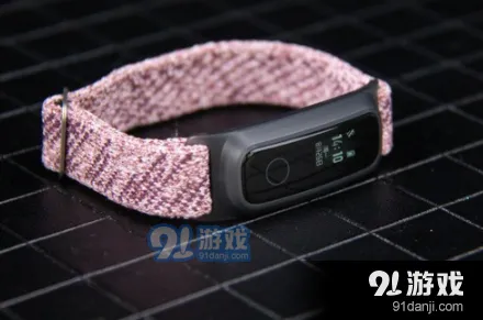 《京东》荣耀手环5篮球版配置参数及价格介绍指南
