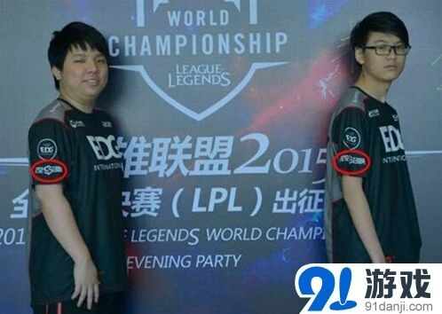 EDG出征S5新队服《时空召唤》LOGO引热议